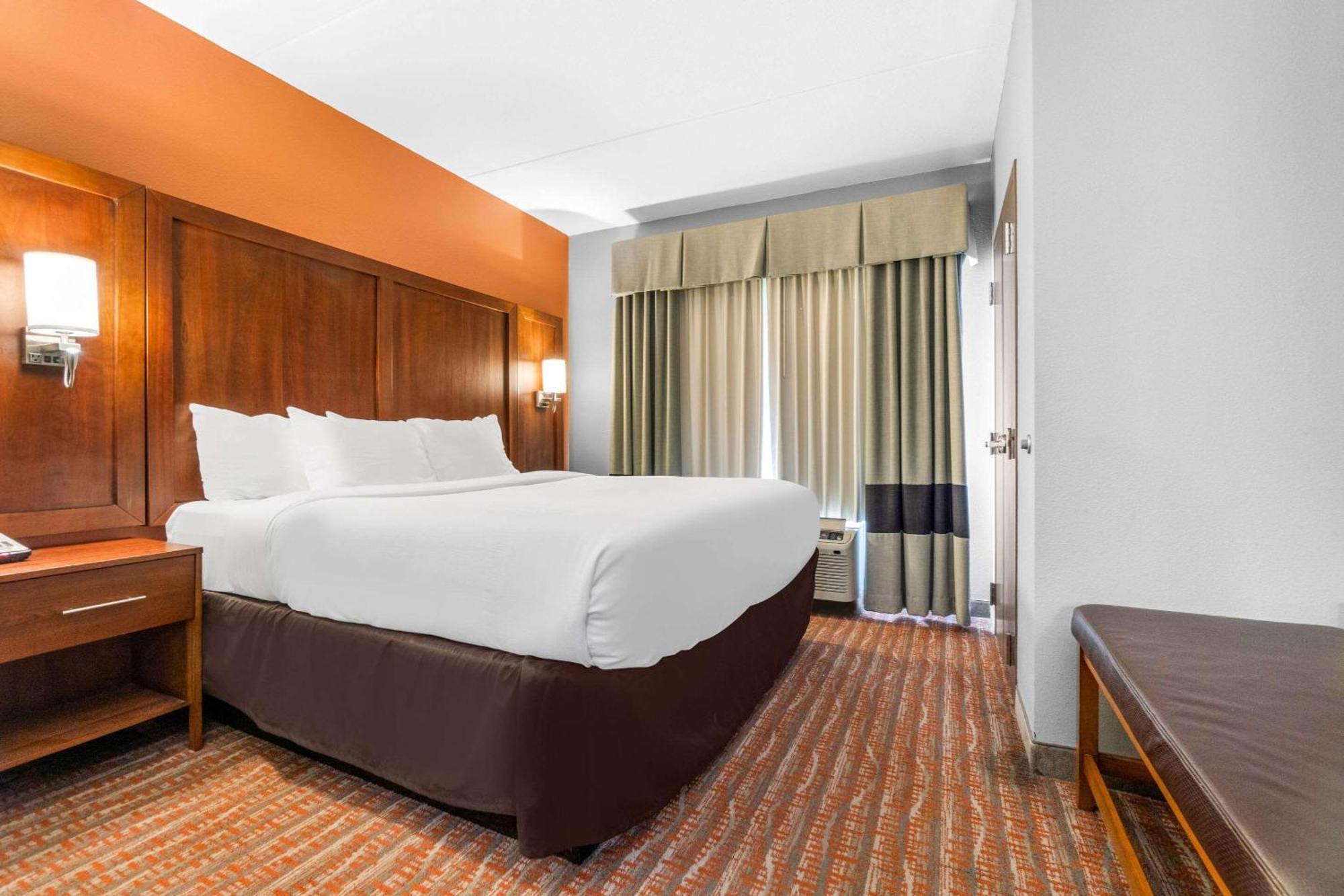 Comfort Suites Jackson I-40 Eksteriør billede