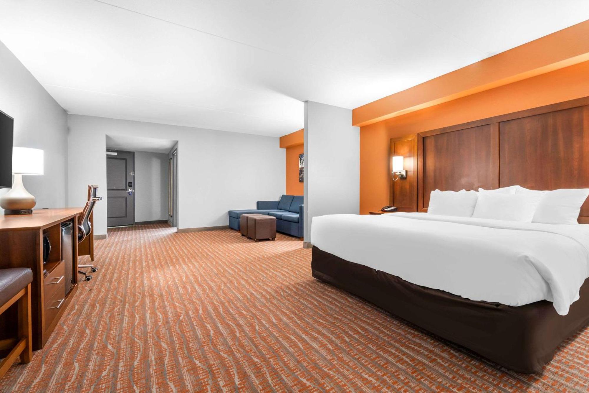Comfort Suites Jackson I-40 Eksteriør billede